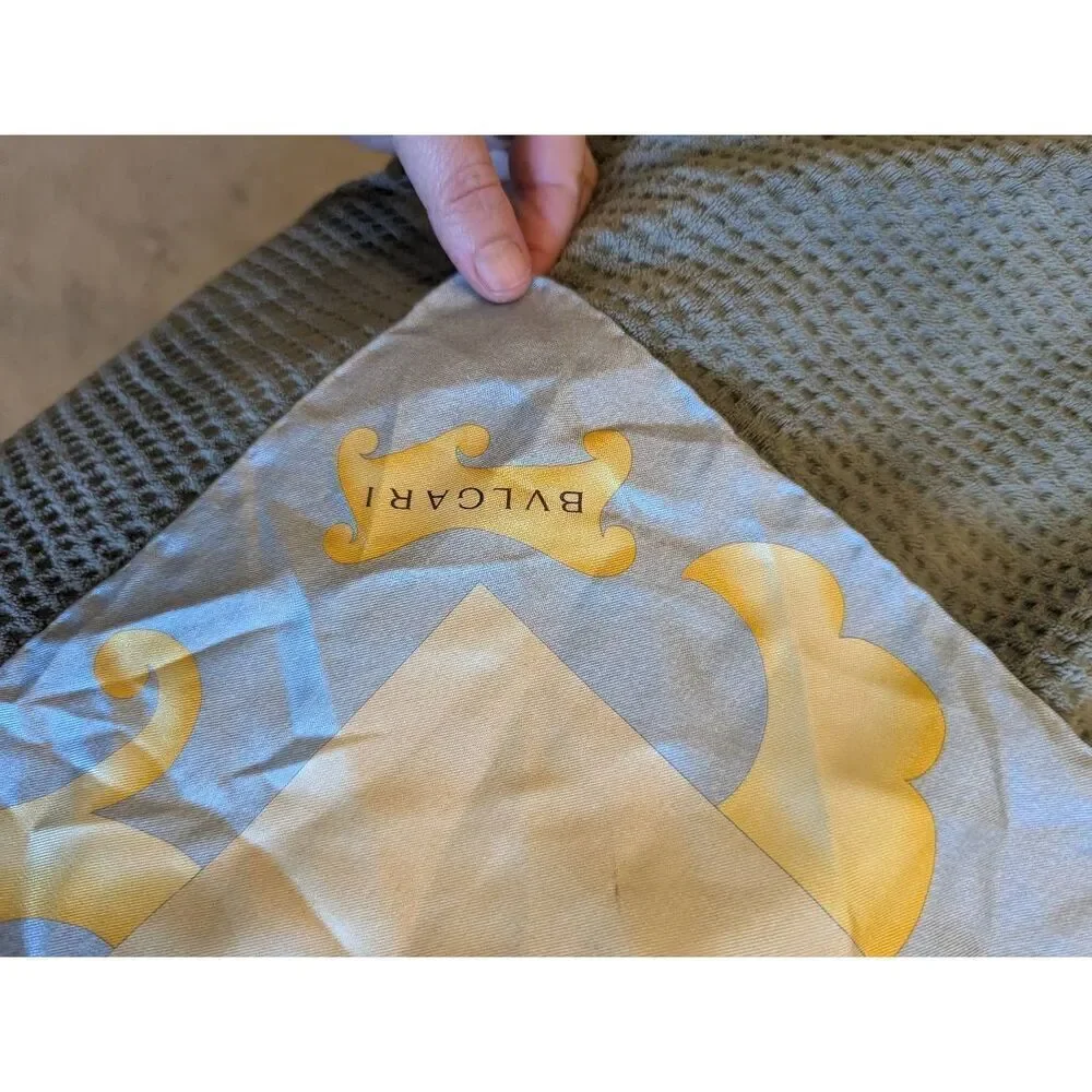 Brand New Bvlgari 100% Silk Women's Scarf Purses Merchandise Fashion Themed